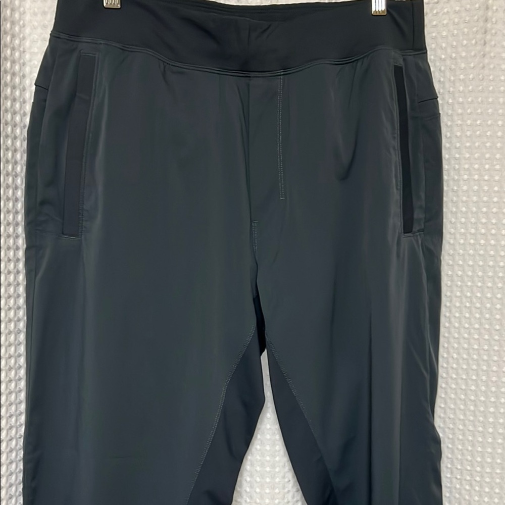 Lululumon  Athletic Pants